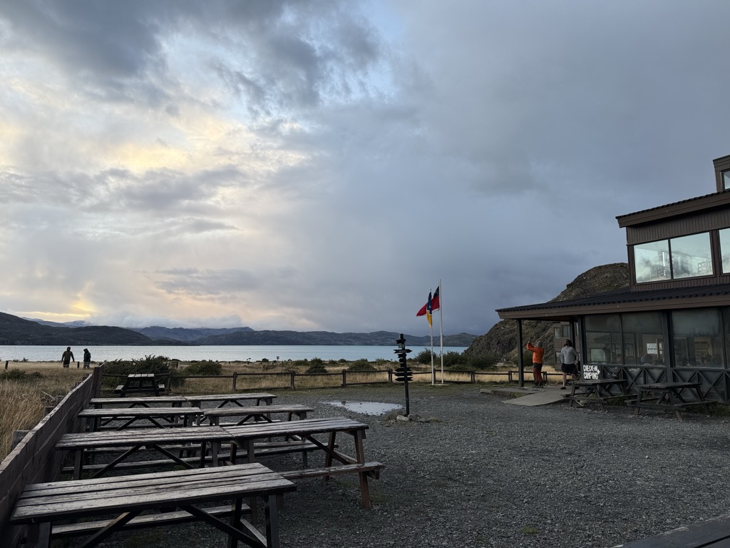 Refugio Pehoé