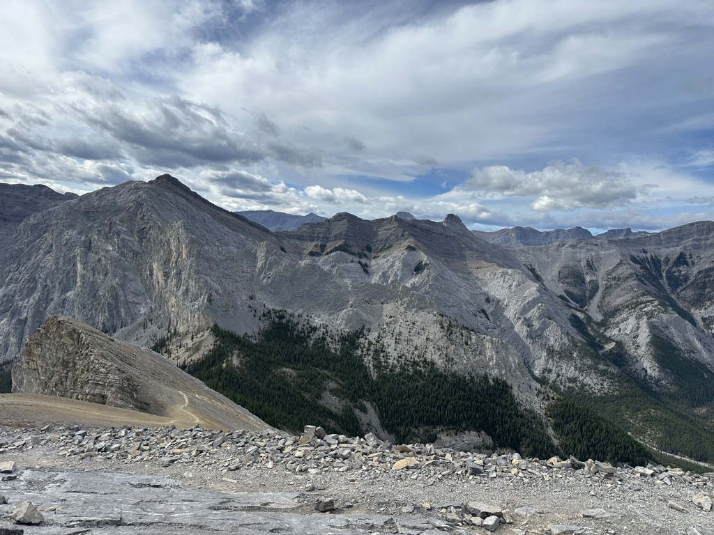 Mount Yamnuska