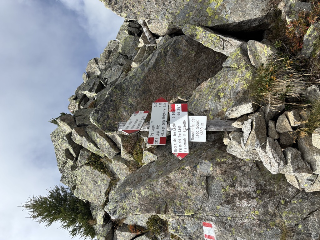 Bocchetta del lago scuro