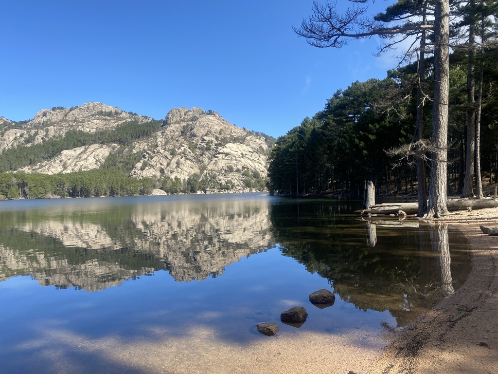 Ospedale Lake