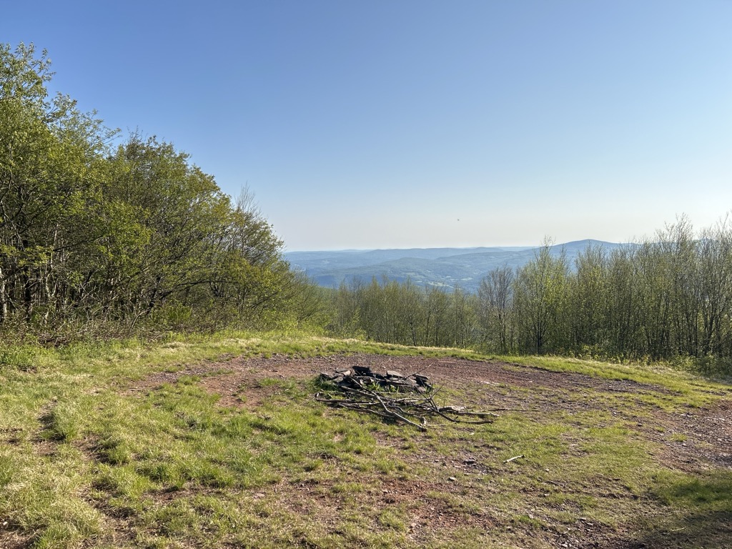 Bearpen Mountain