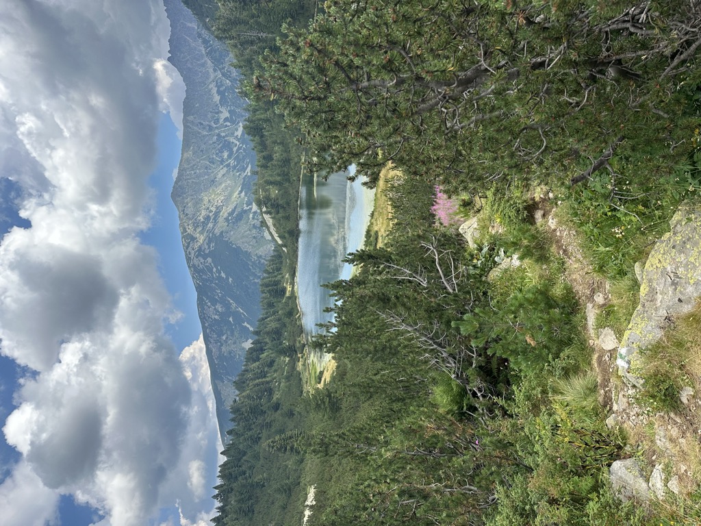 Lower Vasilashko Lake