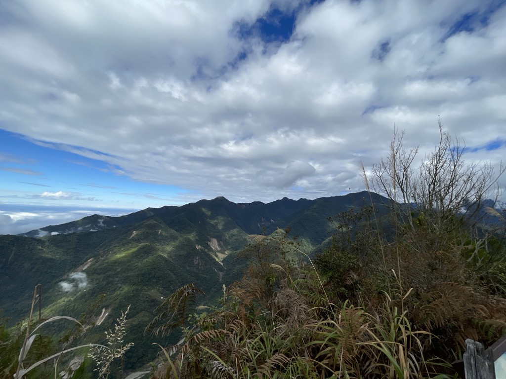 陳明弘