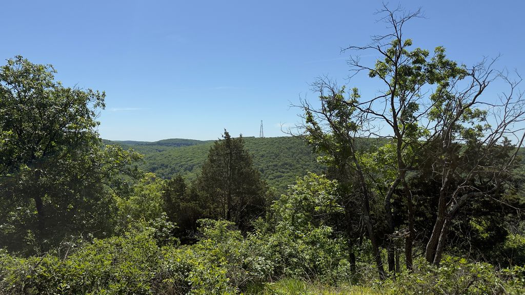 Round Hill