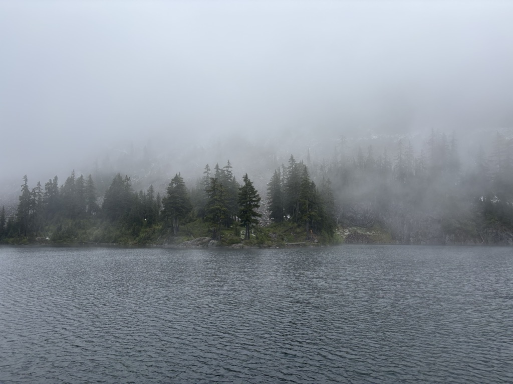 Melakwa Lake