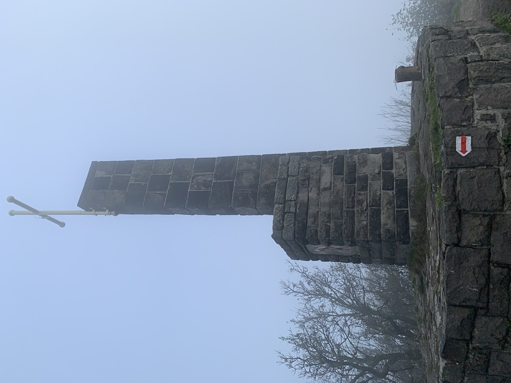 Vörös-kő