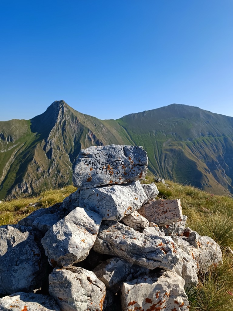 Photo №2 of Cima Cannafusto