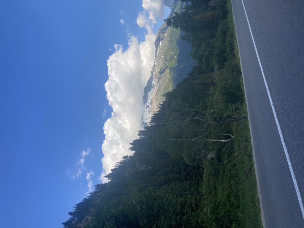 Photo №2 of Col des Montets