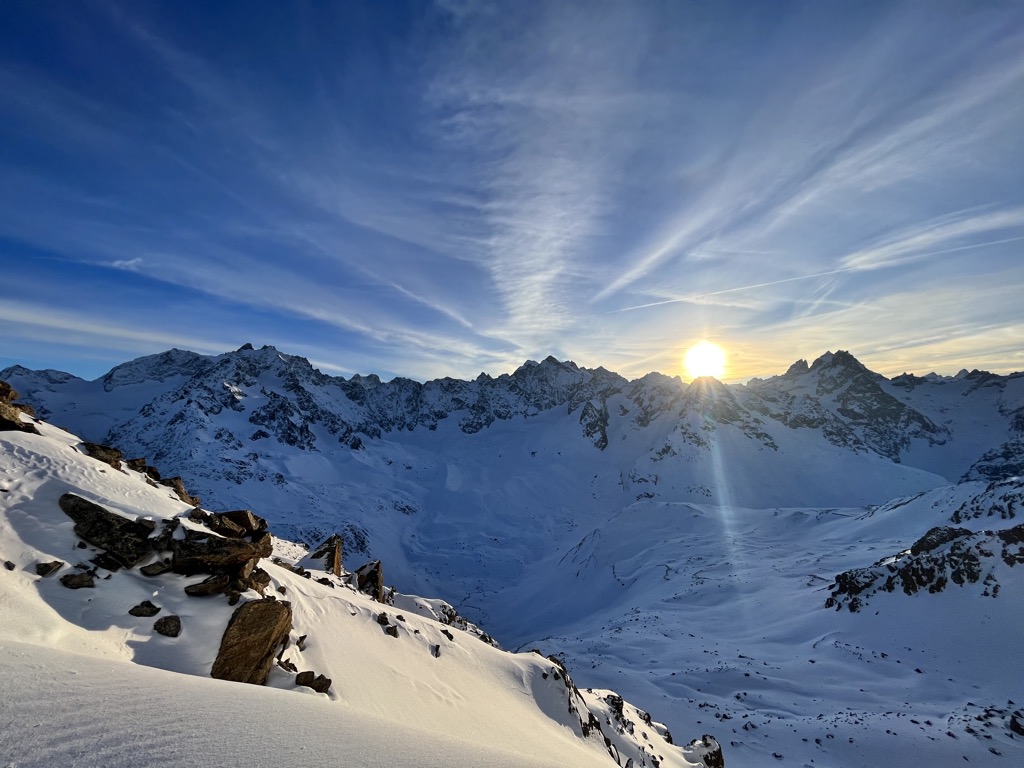 Looking into the Écrins. Photo: Sergei Poljak