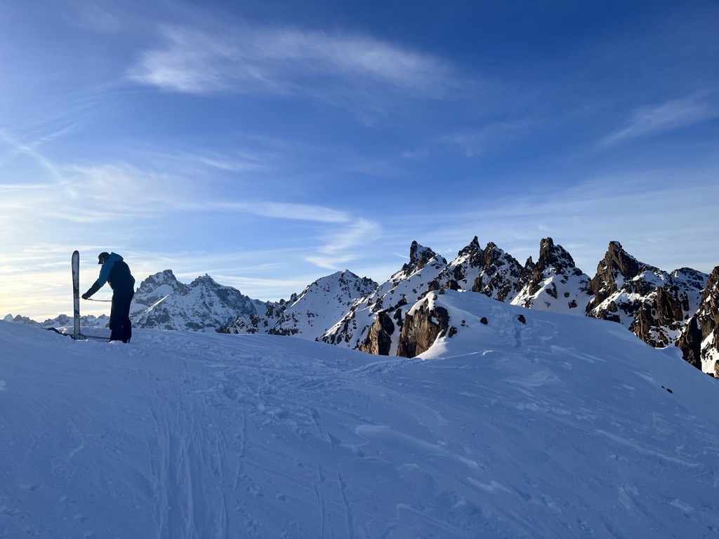 The top of L’Etendard. Photo: Sergei Poljak