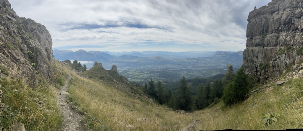 Photo №2 of Col du Viallet