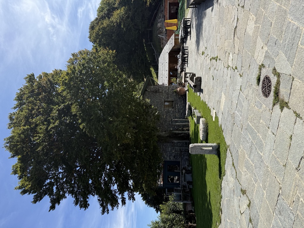 Photo №2 of Colma del Roccolo
