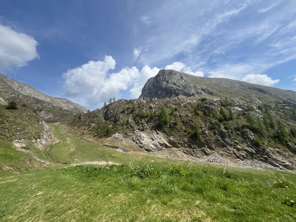 Photo №2 of Corna Spigorel