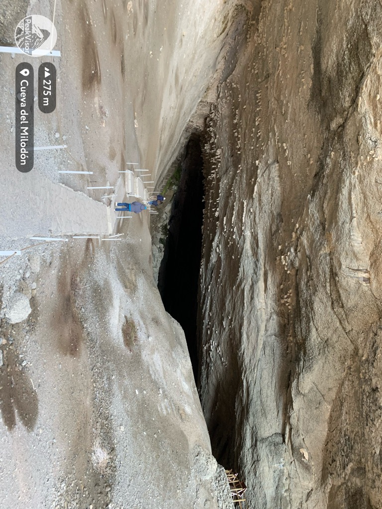 Photo №2 of Cueva del Milodón