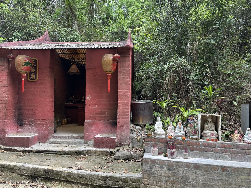 Dōng Báihǔ àO
