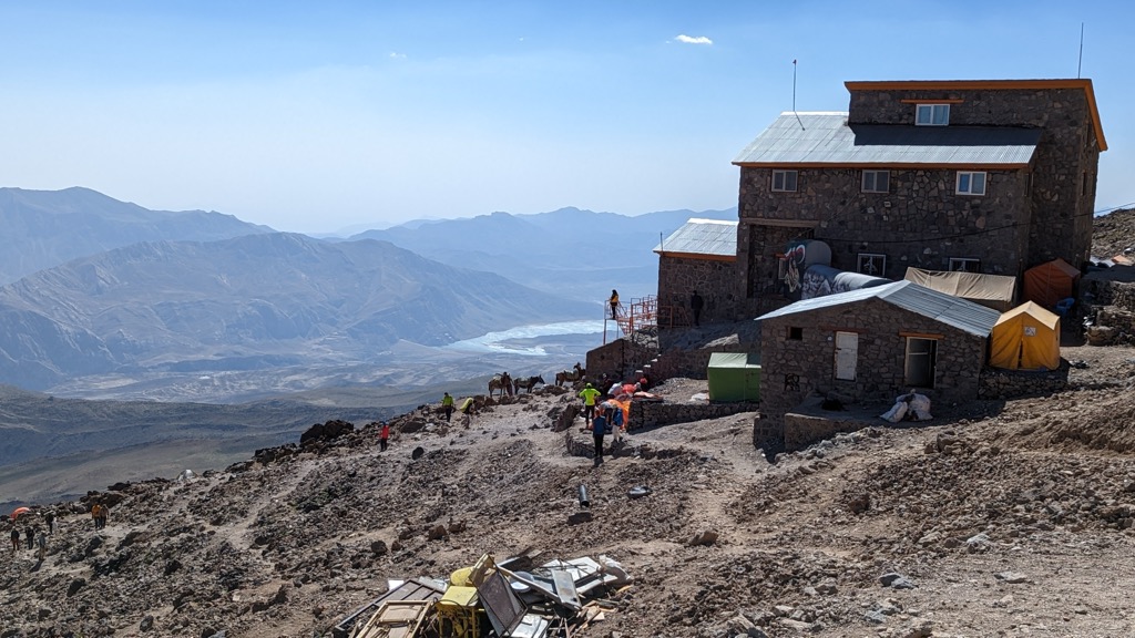 Damavand 3rd Camp New Hut