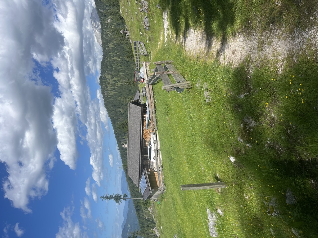 Diensthütte