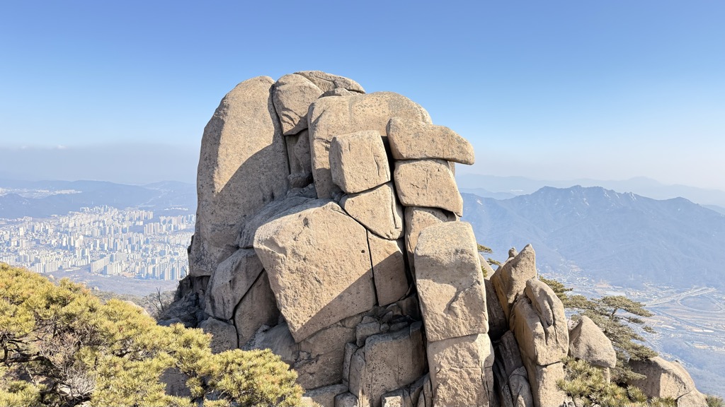 Photo №2 of Dobongsan Jawoonbong