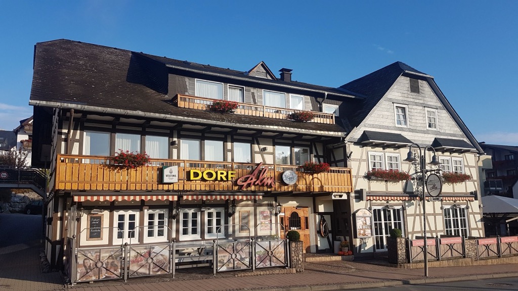dorf-alm