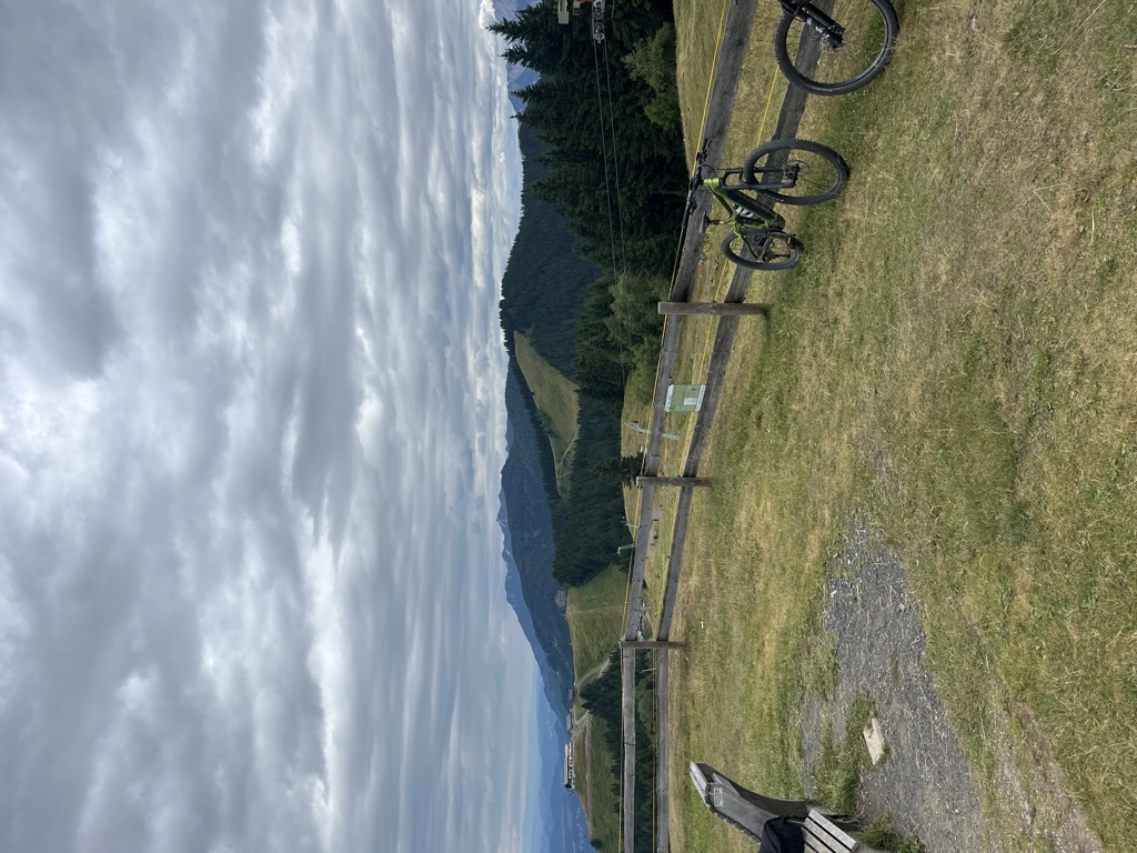 Photo №1 of Dreiländereck / Peč / Ofen / Monte Forno