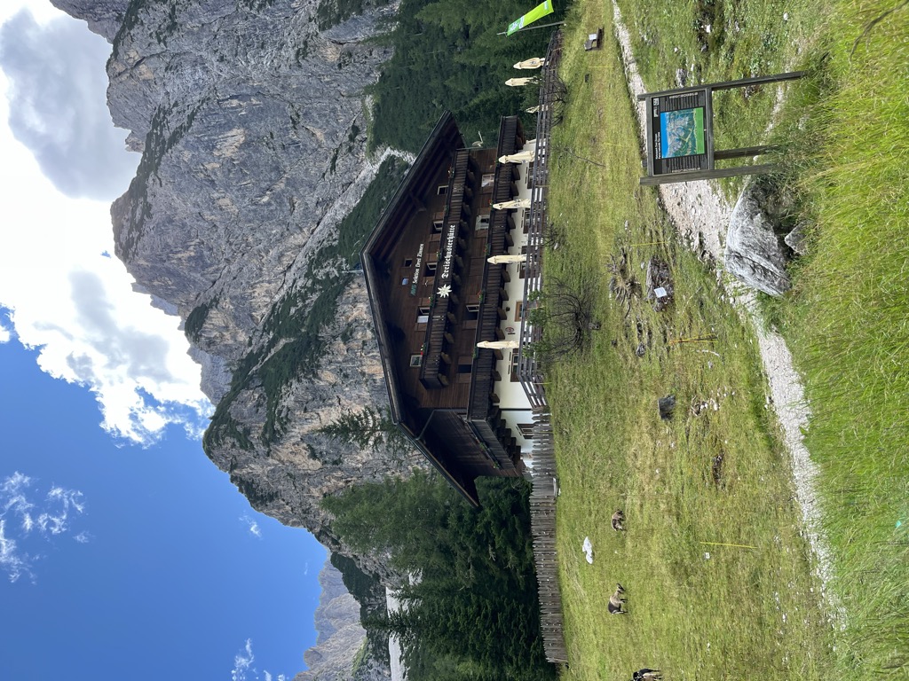 dreischusterhutte-rifugio-tre-scarperi