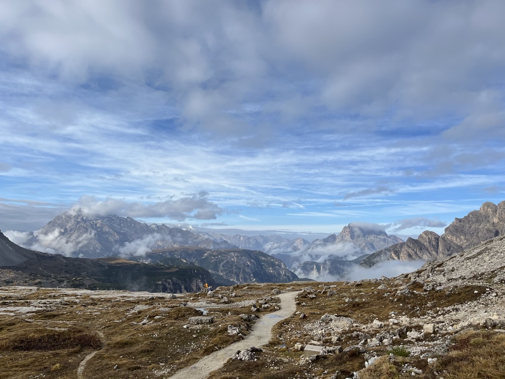 dreizinnenhutte-rifugio-locatelli-alle-tre-cime-11