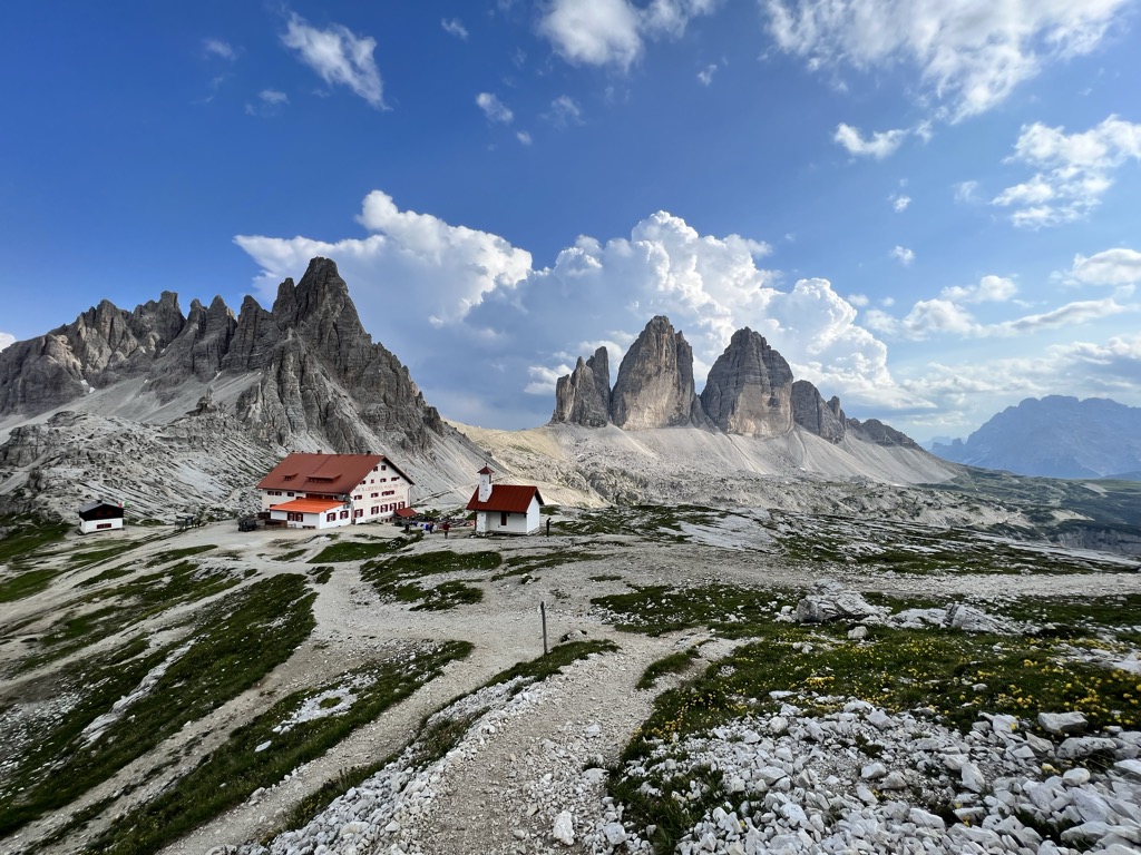 dreizinnenhutte-rifugio-locatelli-alle-tre-cime-4