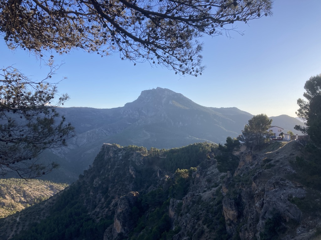 Photo №1 of El Yelmo