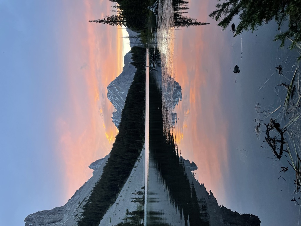 Elbow Lake