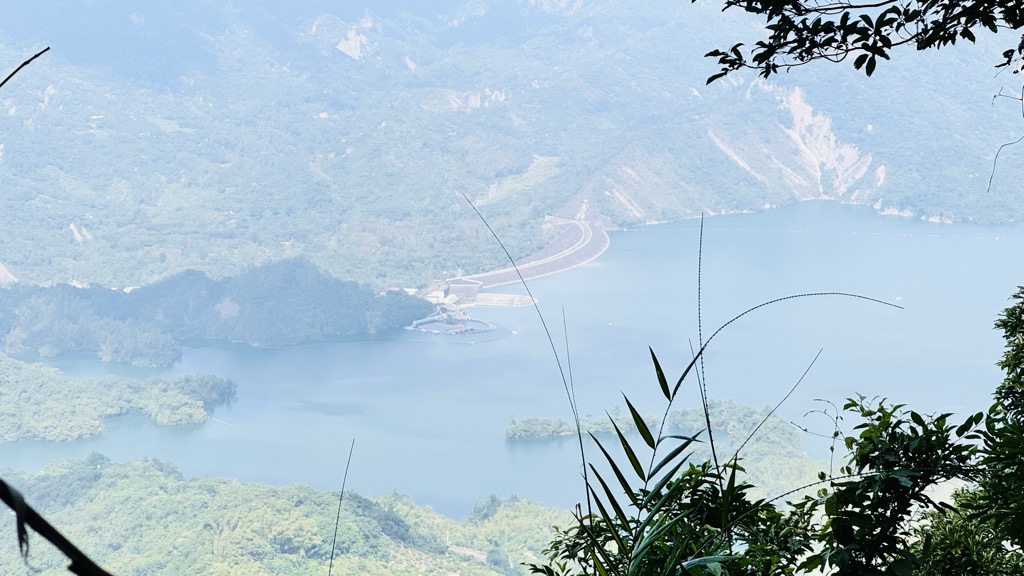 Photo №2 of Fengkongzishan