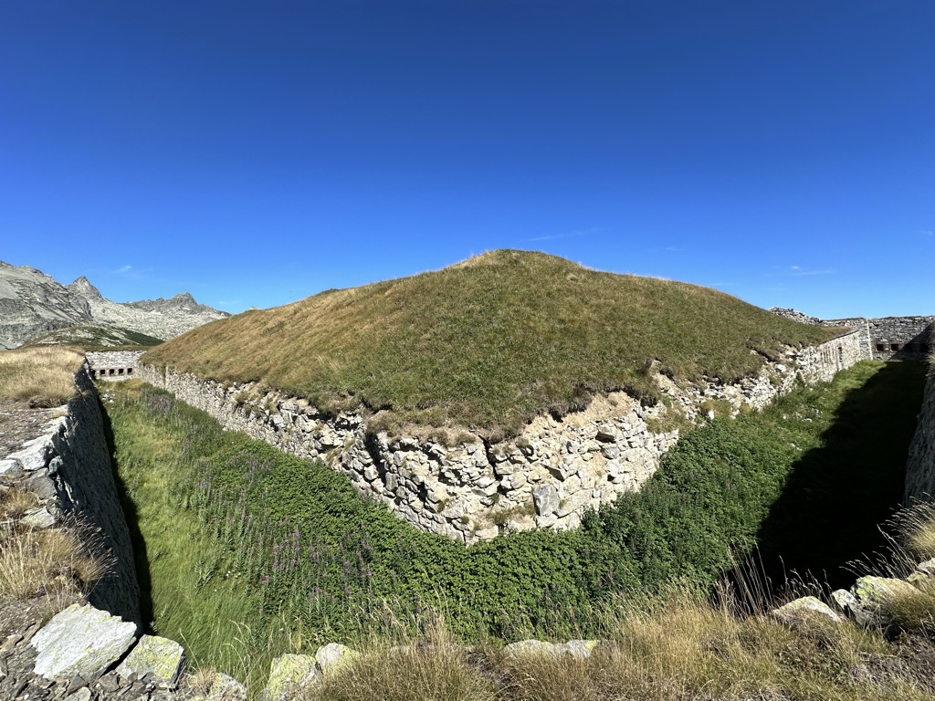 Photo №2 of Fort Pernant