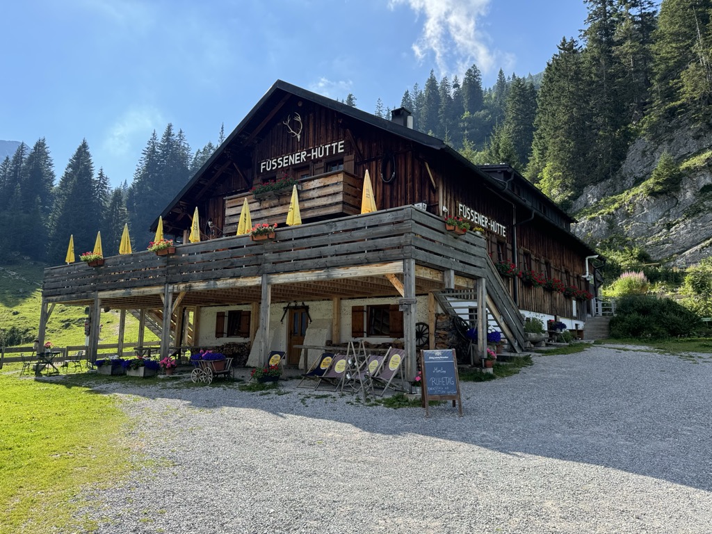 fussener-hutte-1