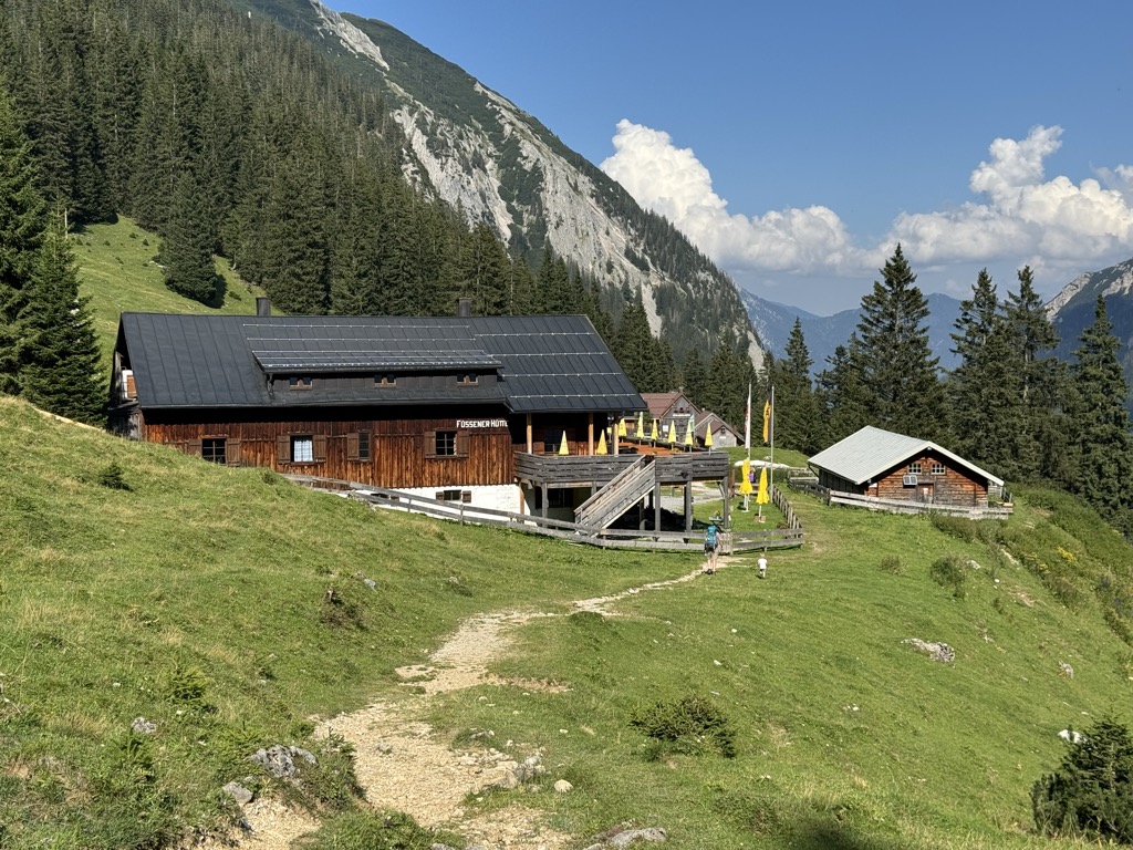 fussener-hutte-2