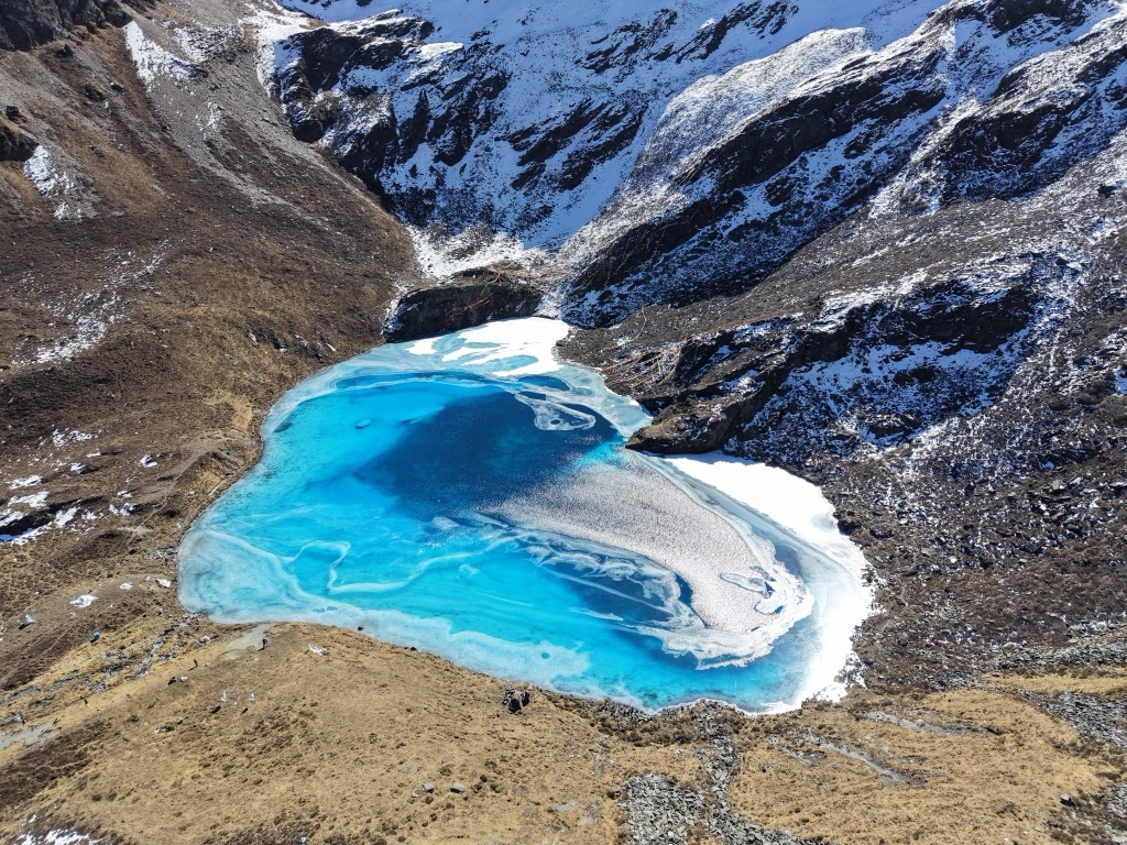 Photo №2 of Gǔ Rú Lā Cuò ( àIxīn Hú )
