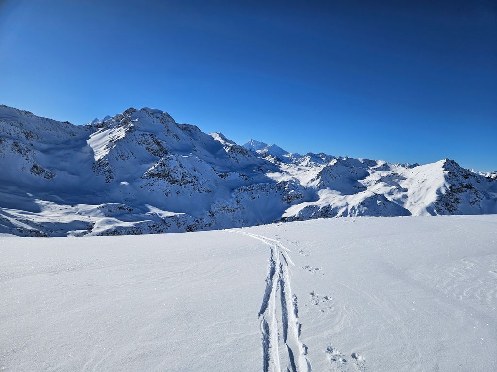 Photo №2 of Galehorn