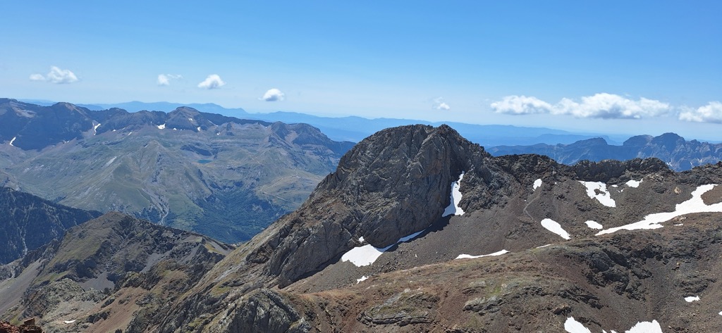 Photo №2 of Garmo Negro