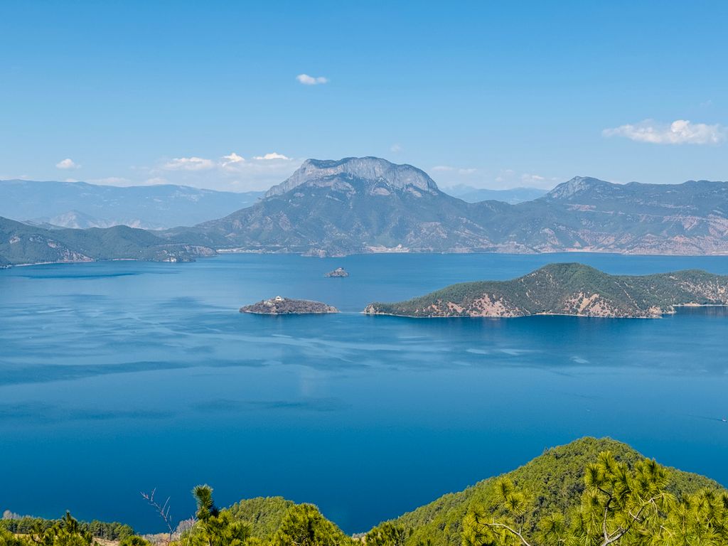 Photo №2 of Goddess Gemu Mountain
