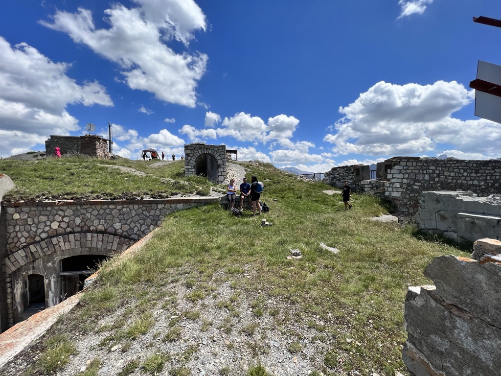 Photo №2 of Gondran D