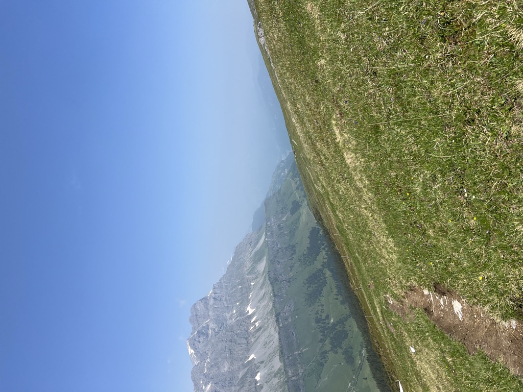 Photo №1 of Grätli