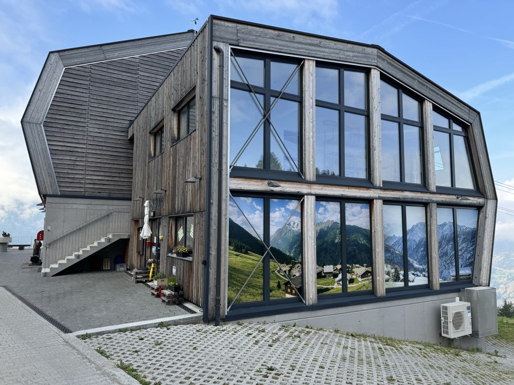 Photo №2 of Gspon