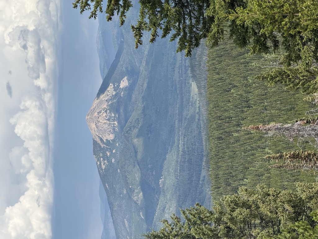 Photo №1 of Hahns Peak