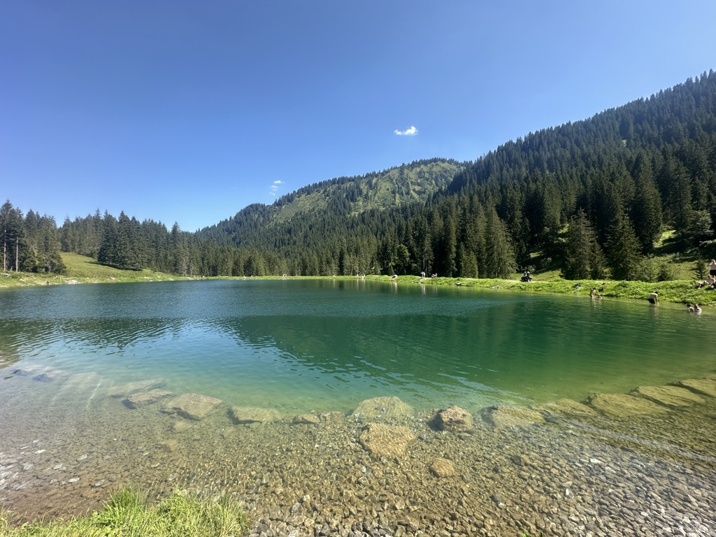 Photo №2 of Herzsee