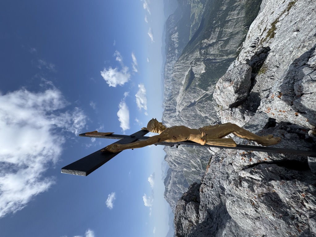 Photo №1 of Hocheck