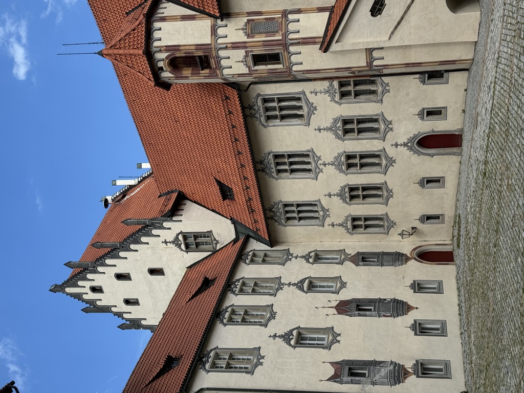 Photo №5 of Hohes Schloss