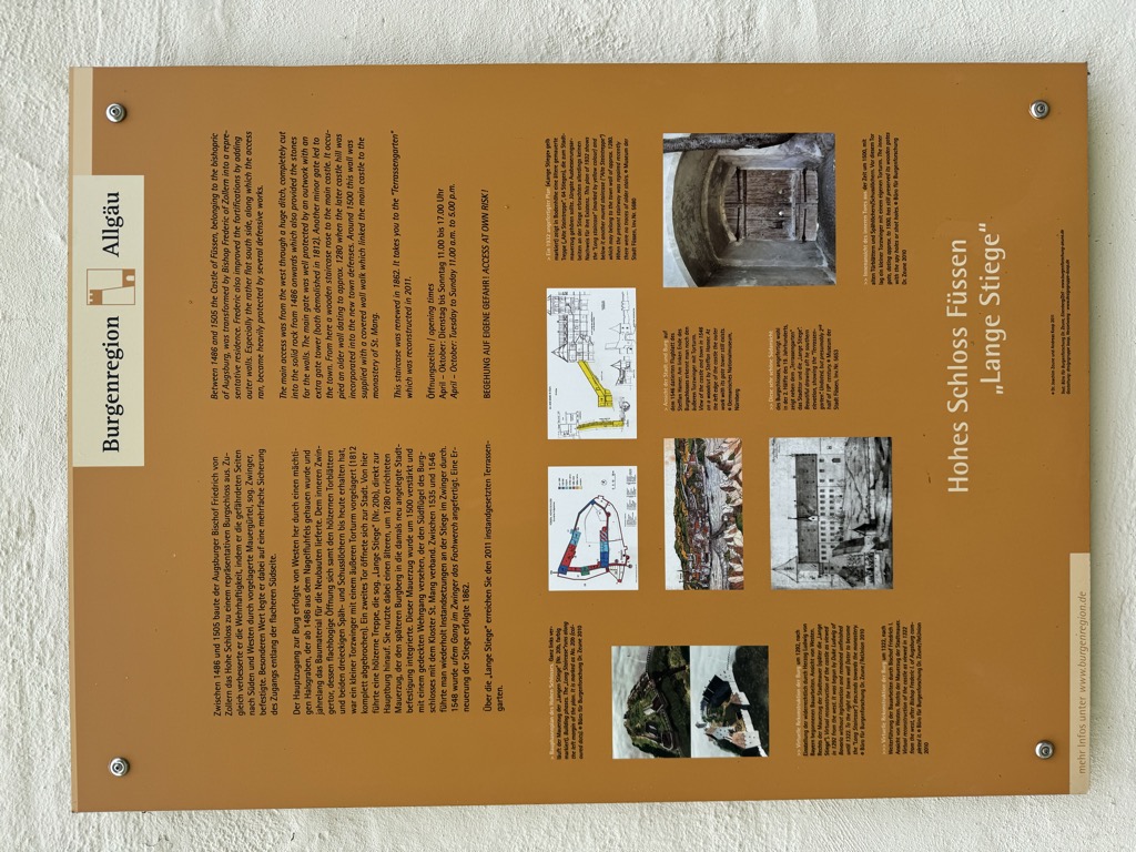 Photo №3 of Hohes Schloss