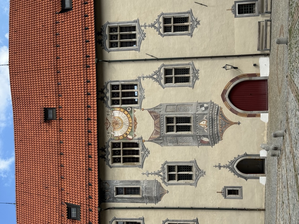 Photo №7 of Hohes Schloss