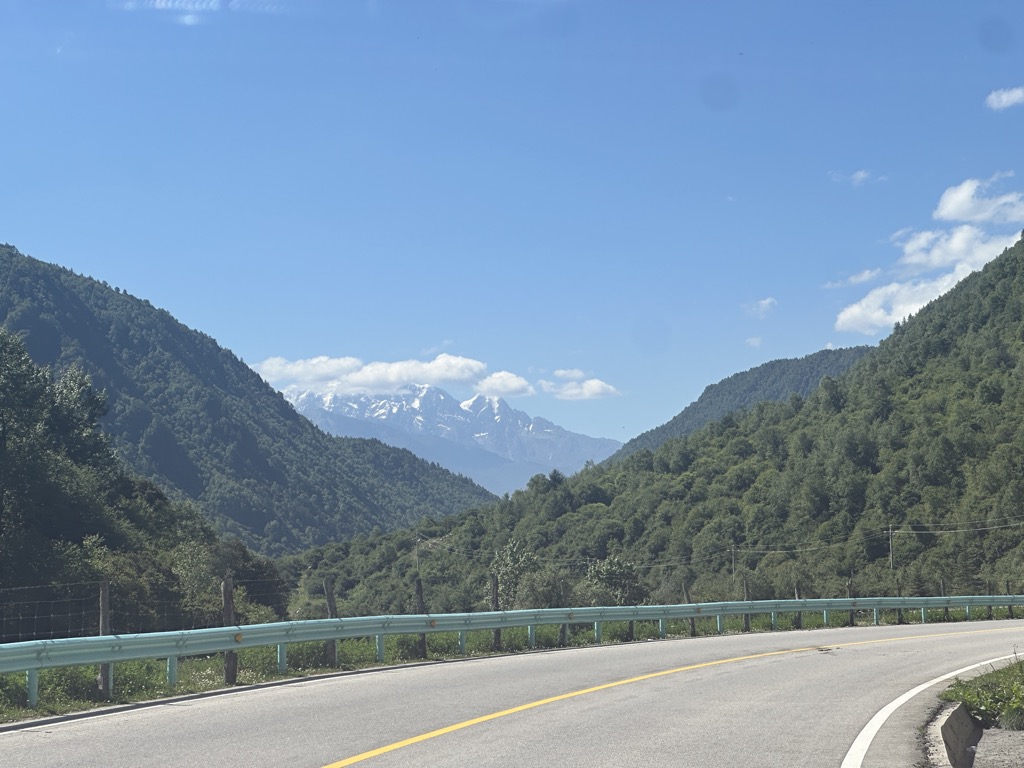 Photo №1 of Huá Shān