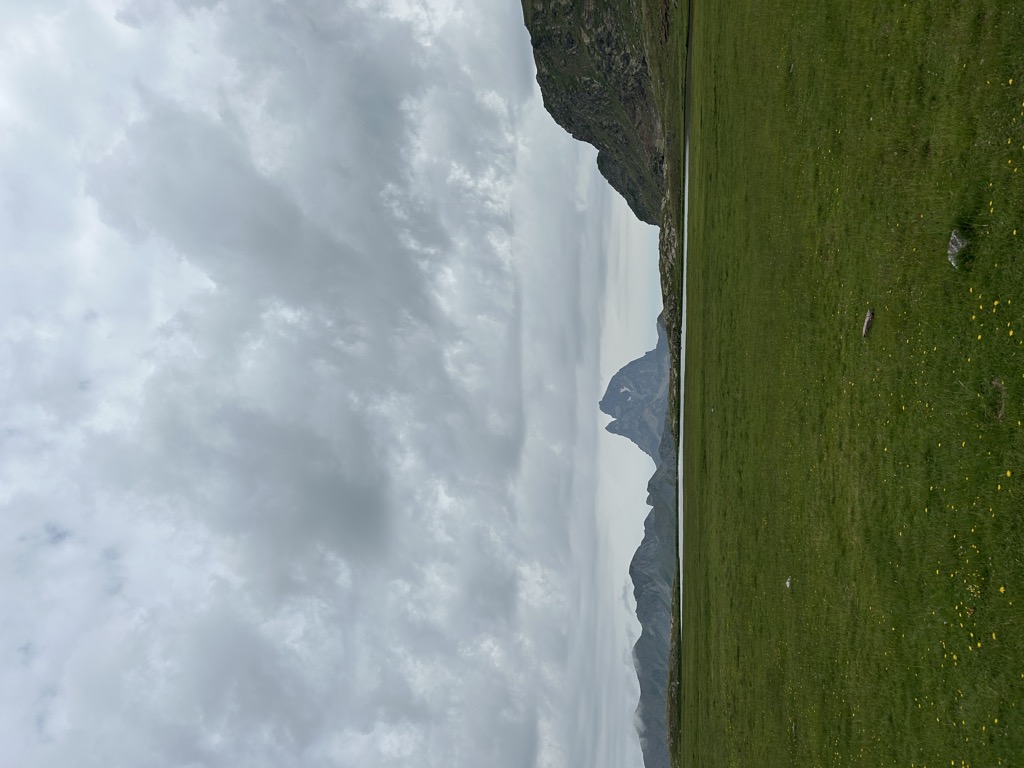 Photo №3 of Ibon de Anayet (Ibon grande)