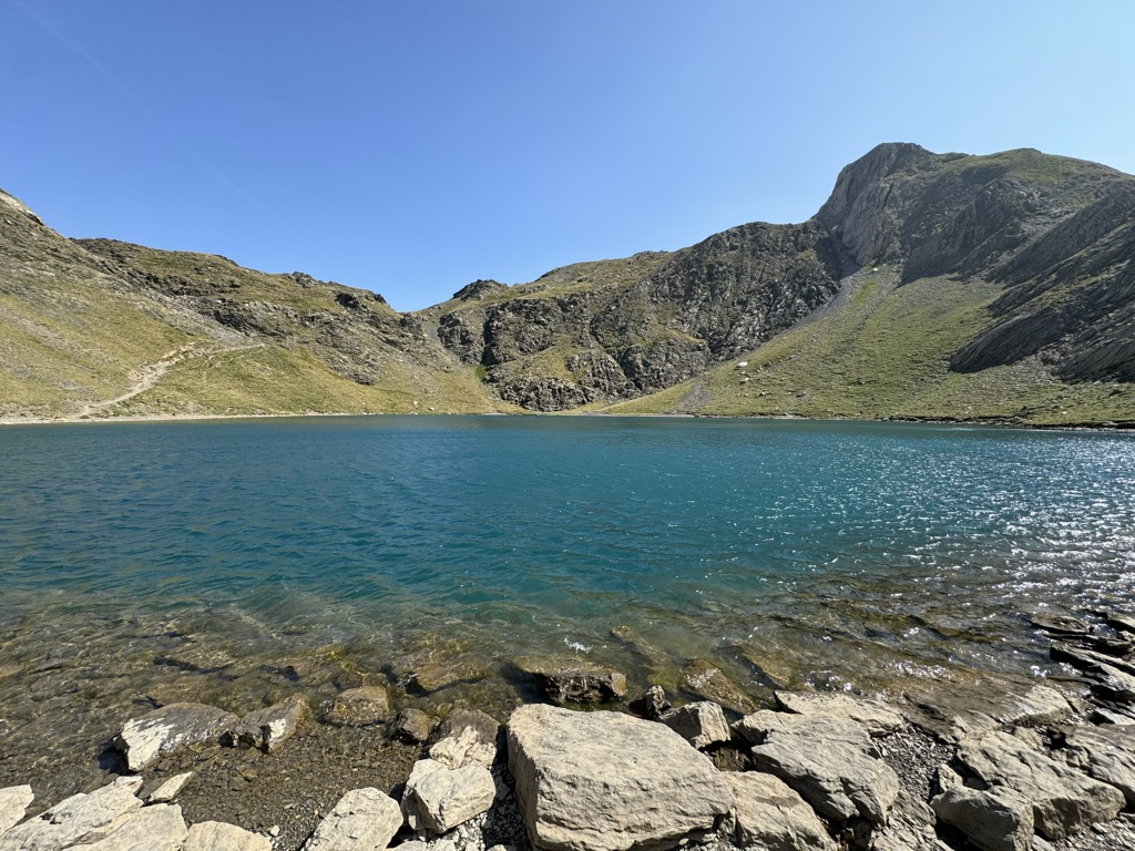 Photo №3 of Ibón de Bernatuara