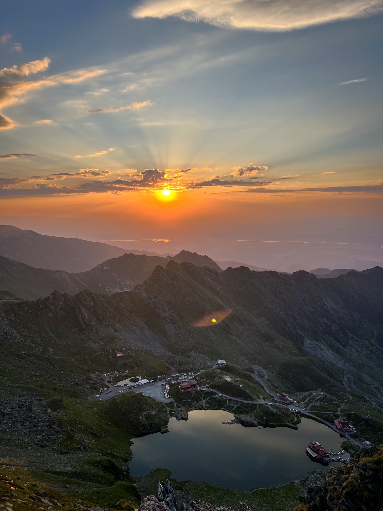 Photo №1 of Iezerul Caprei